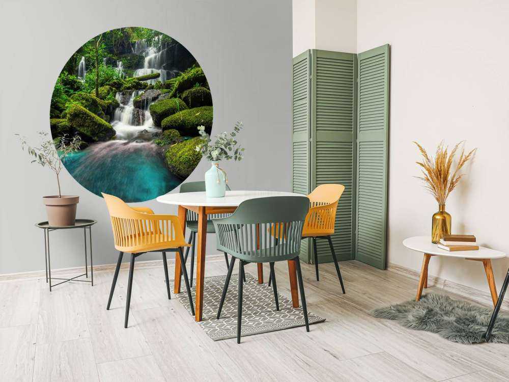 Chute d'eau dans une jungle