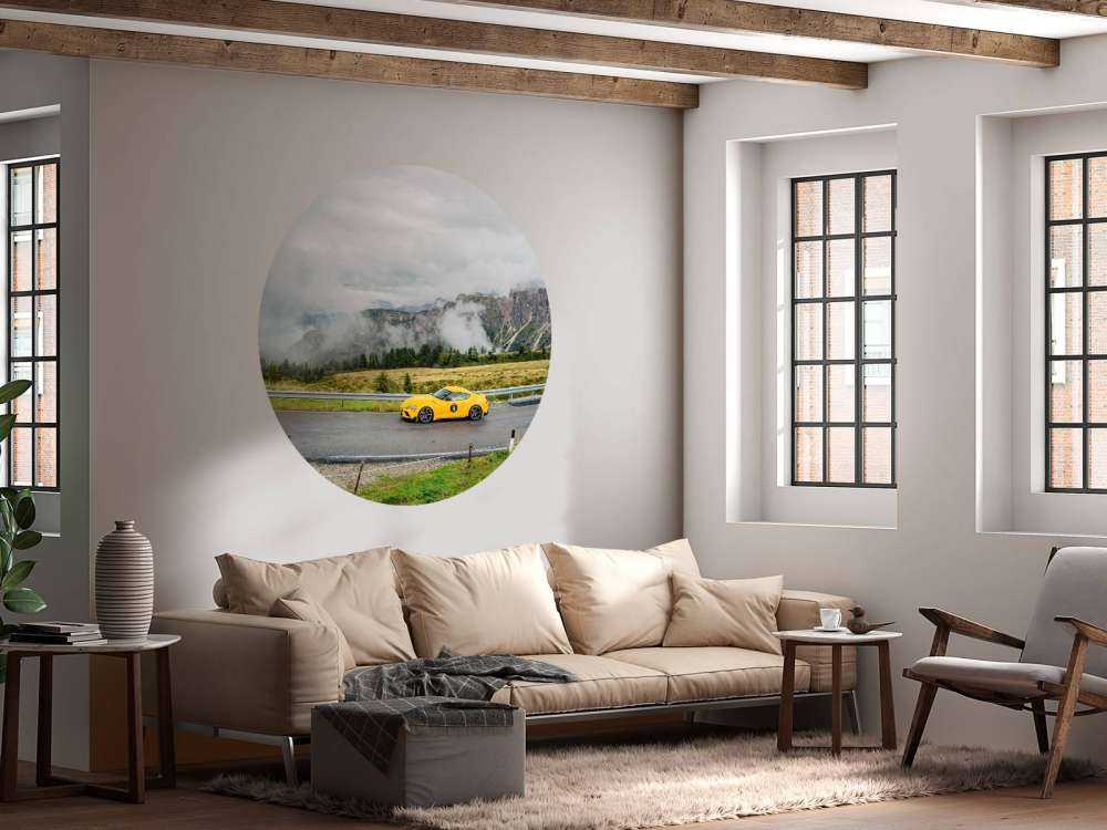 Voitures de sport dans les Dolomites