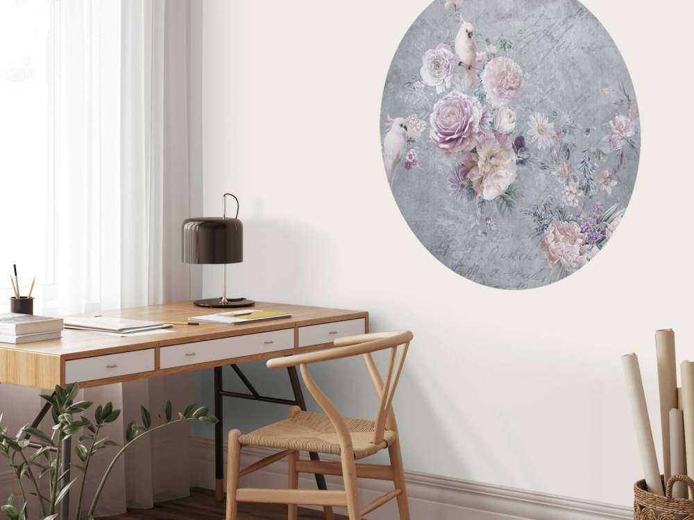 Cacatoès romantique et couronne de fleurs