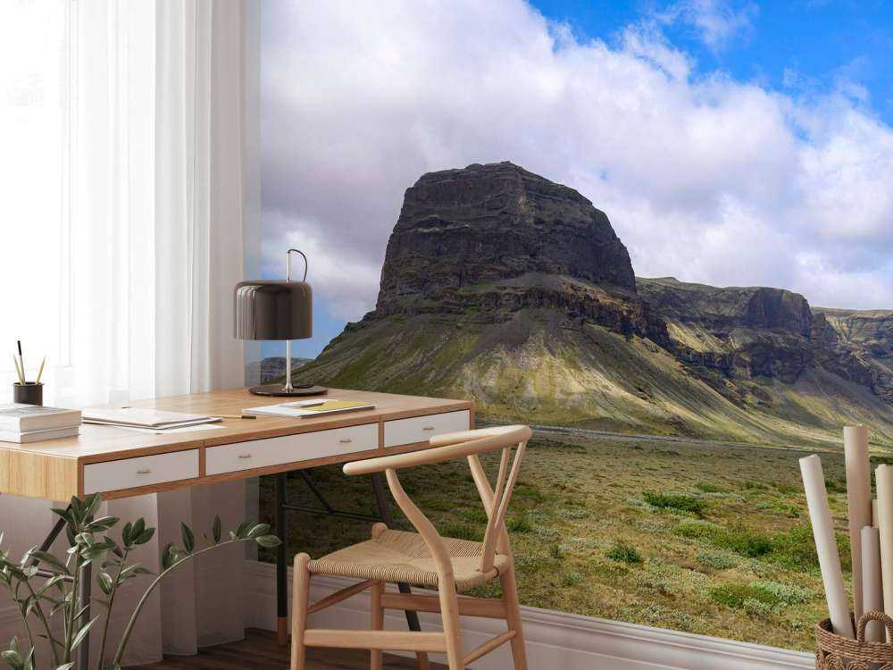 Le rocher de Lómagnúpur