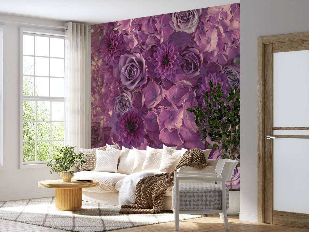 Hortensias mauves, roses et dahlias