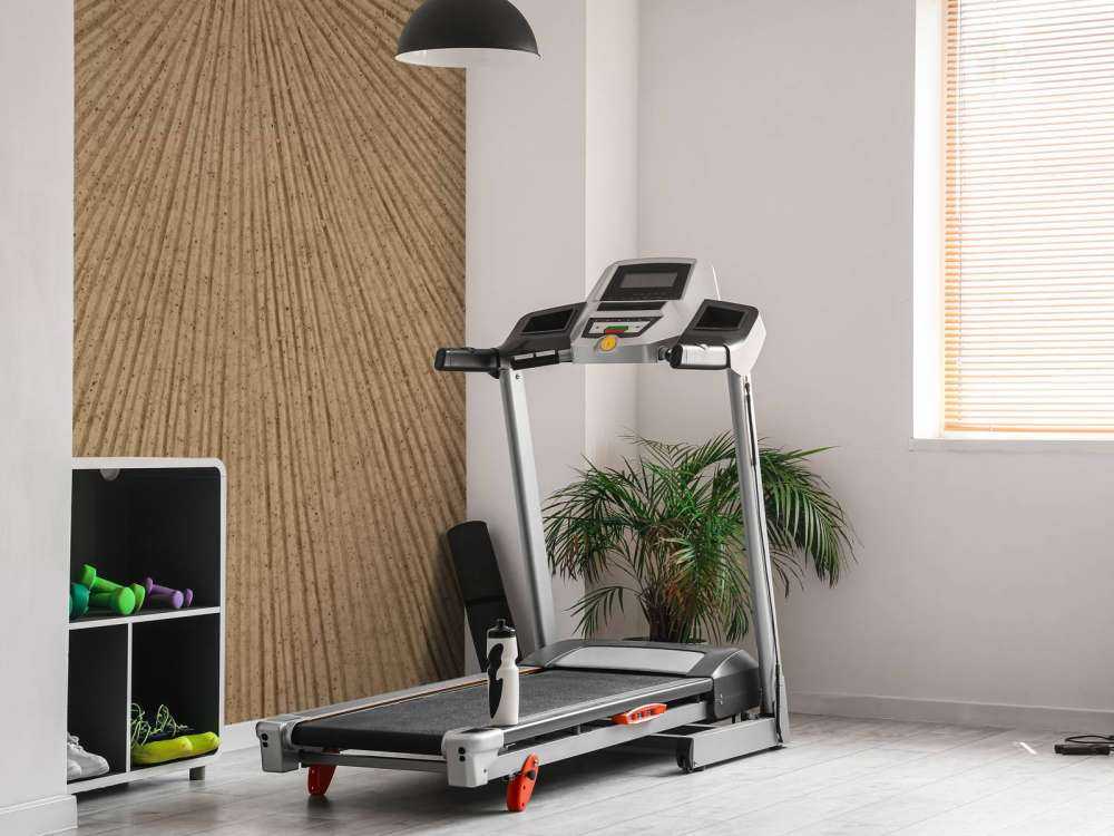 Structure avec des lignes en brun doré