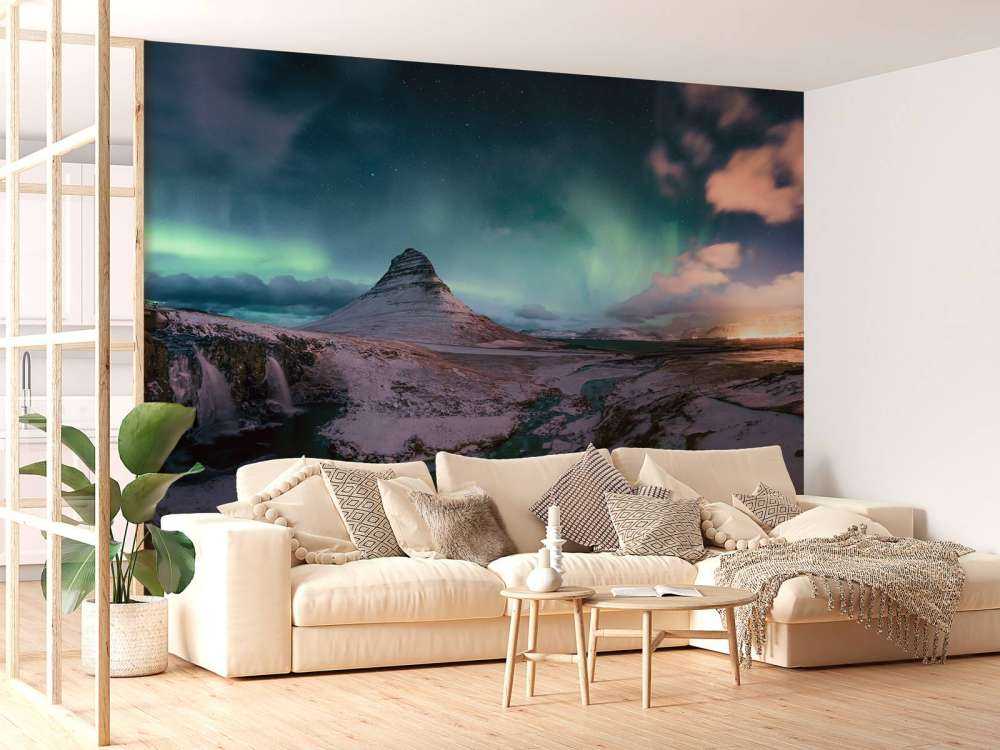 Kirkjufell avec aurores boréales