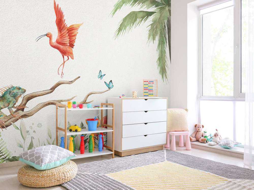 Branche avec des animaux de la jungle