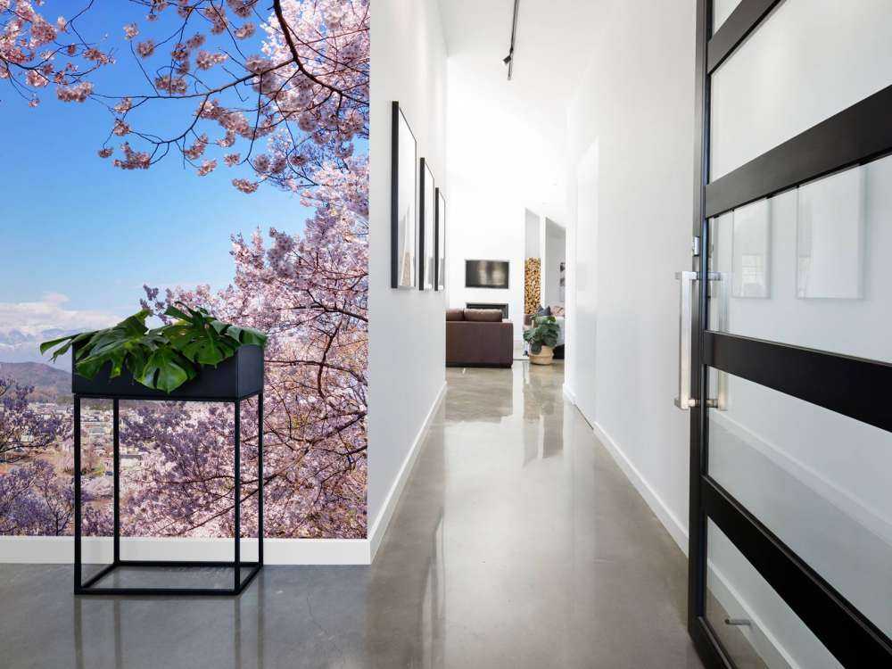 Fleurs roses en montagnes