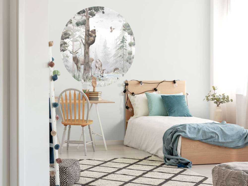 La faune au milieu de la forêt