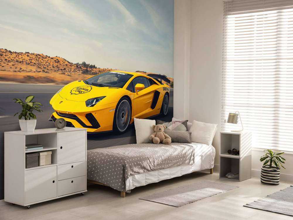 Lamborghini Aventador en action