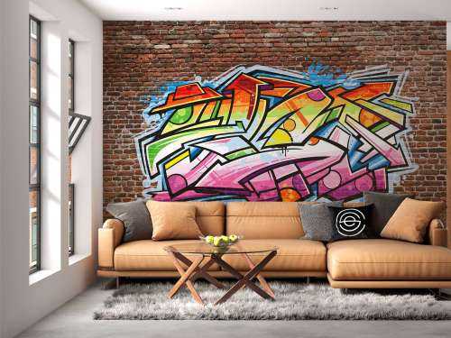 Graffiti sur brique rouge
