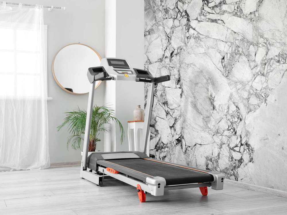 Marbre noir et blanc à structure grossière