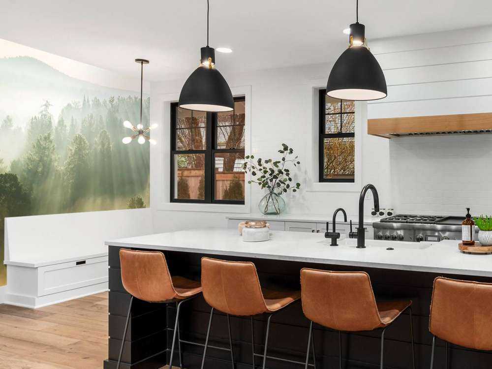 Lever de soleil entre les collines