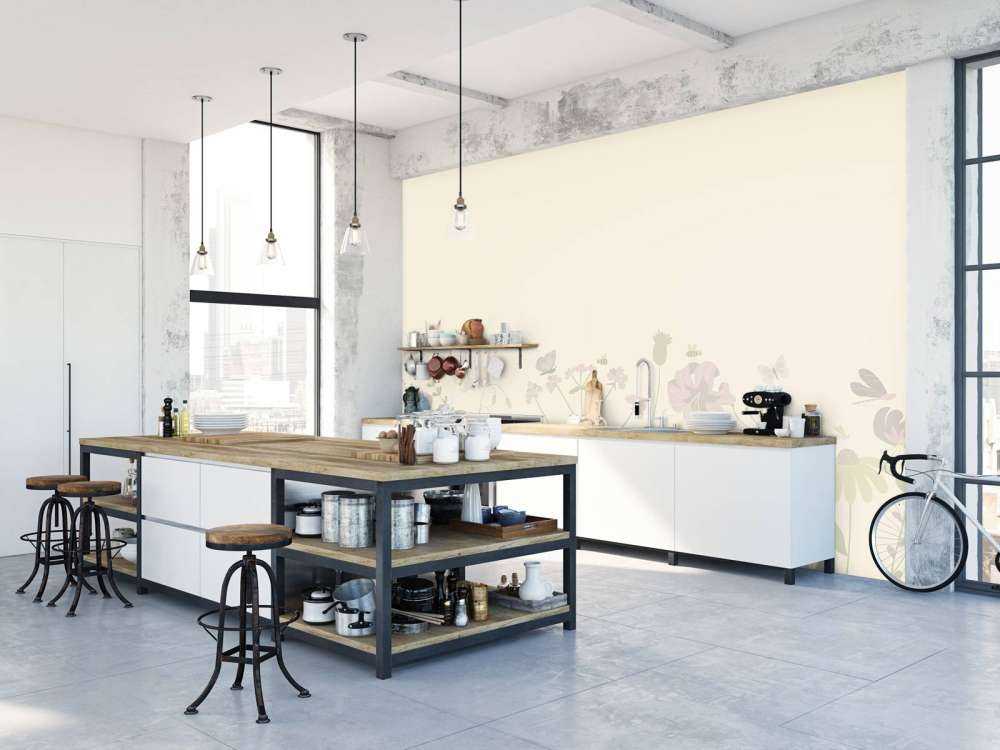 Champ de fleurs avec papillons beige et vieux rose