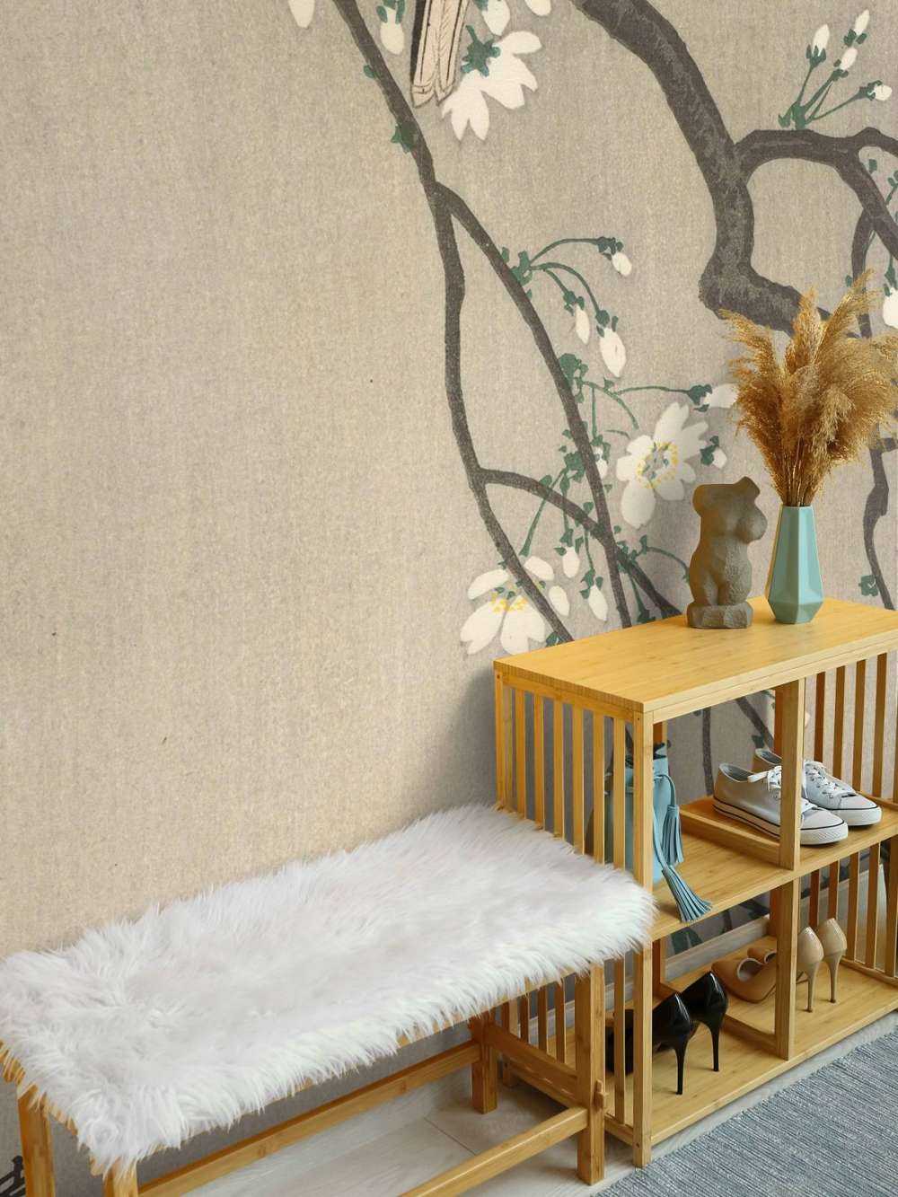 Nénés sur une branche fleurie