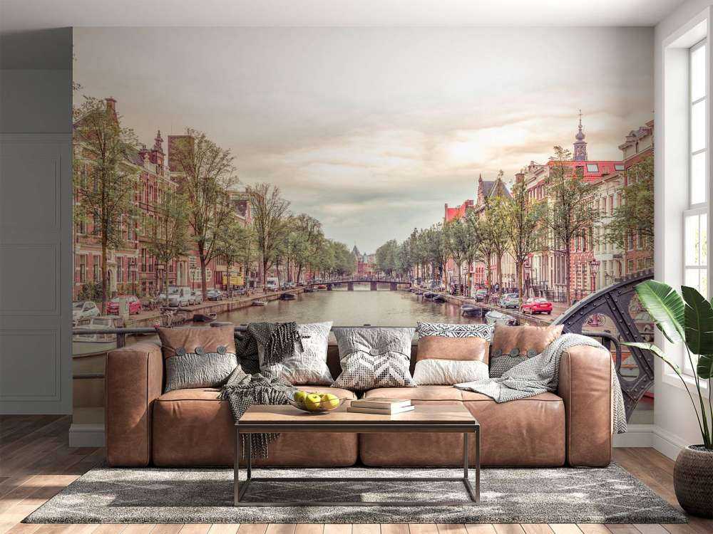 Amsterdam sous les nuages