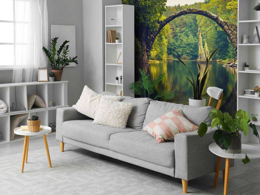 Arche au-dessus du lac