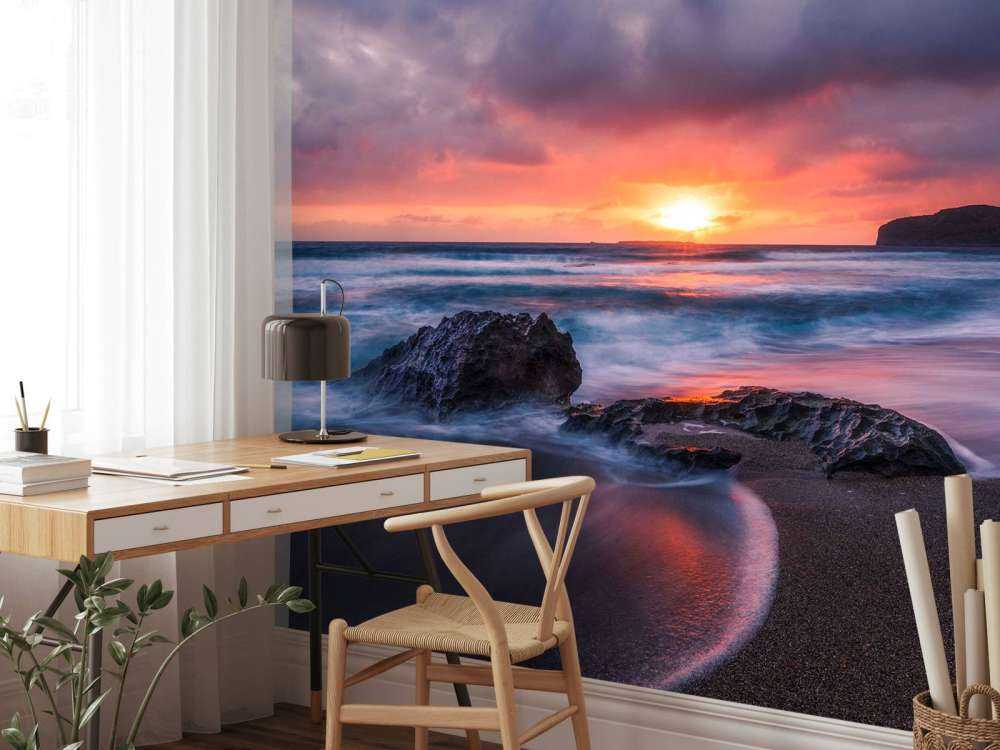 Côte rocheuse au coucher du soleil