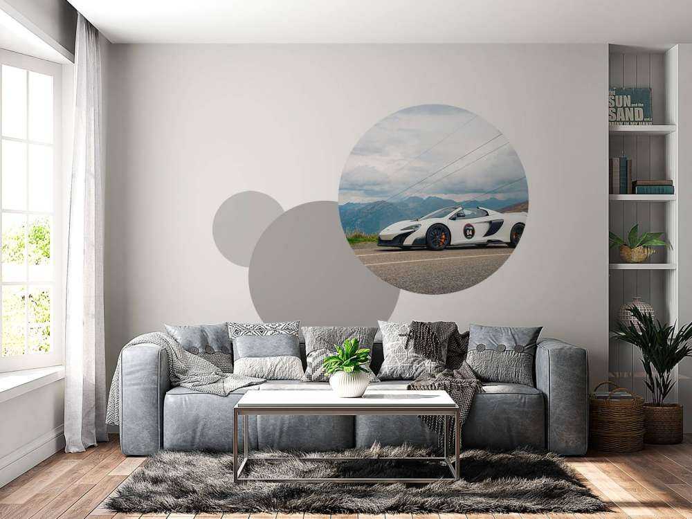 McLaren 675LT Spider Bergpanorama