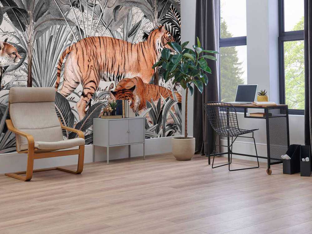 Vintage tiger jungle