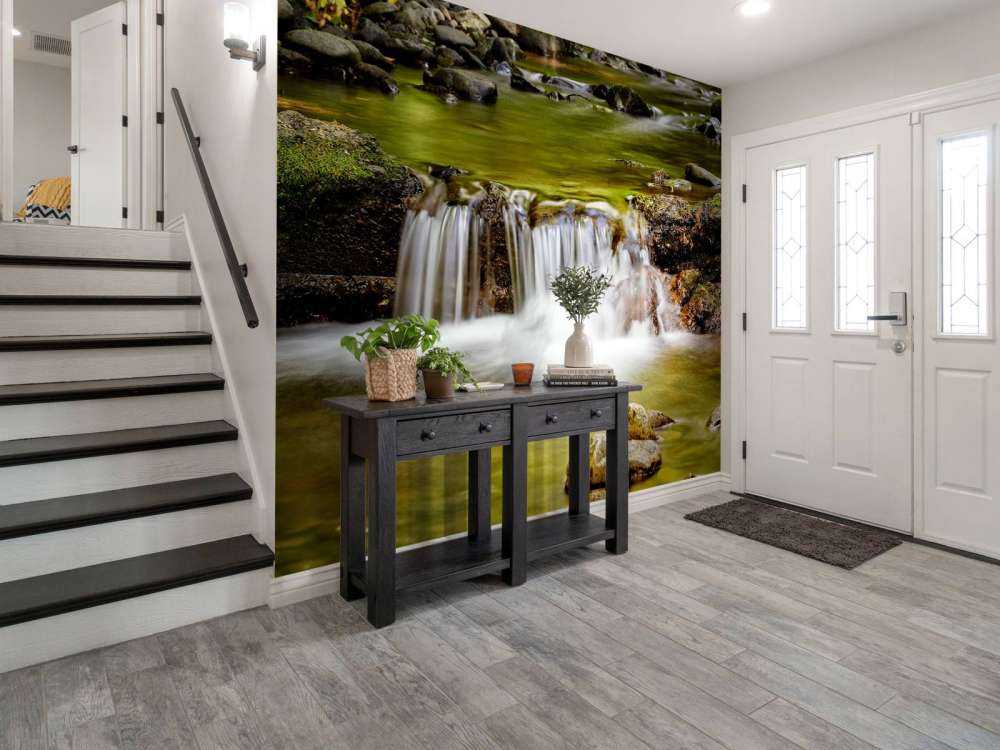 Petite cascade détaillée