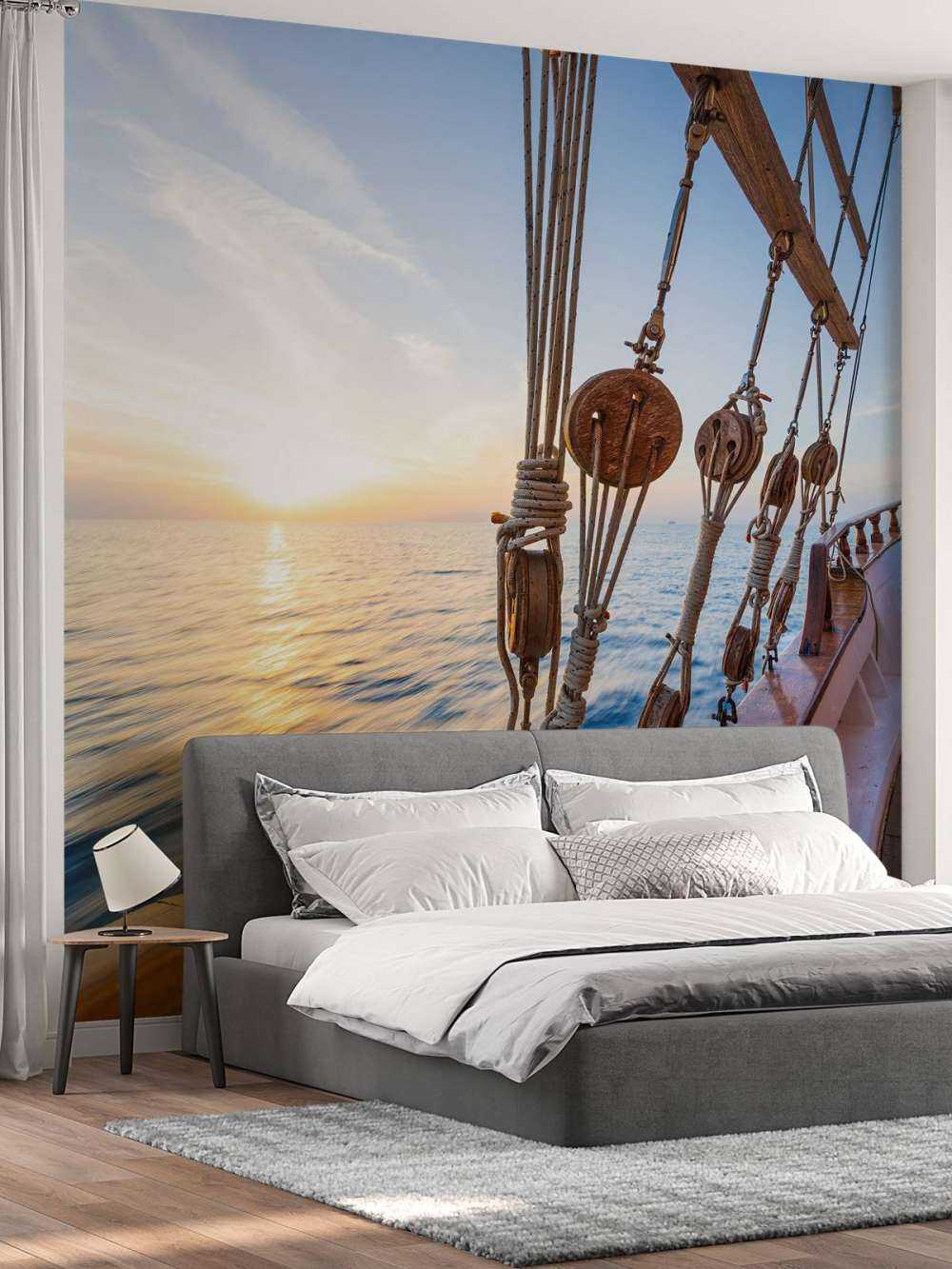 Voilier au coucher du soleil