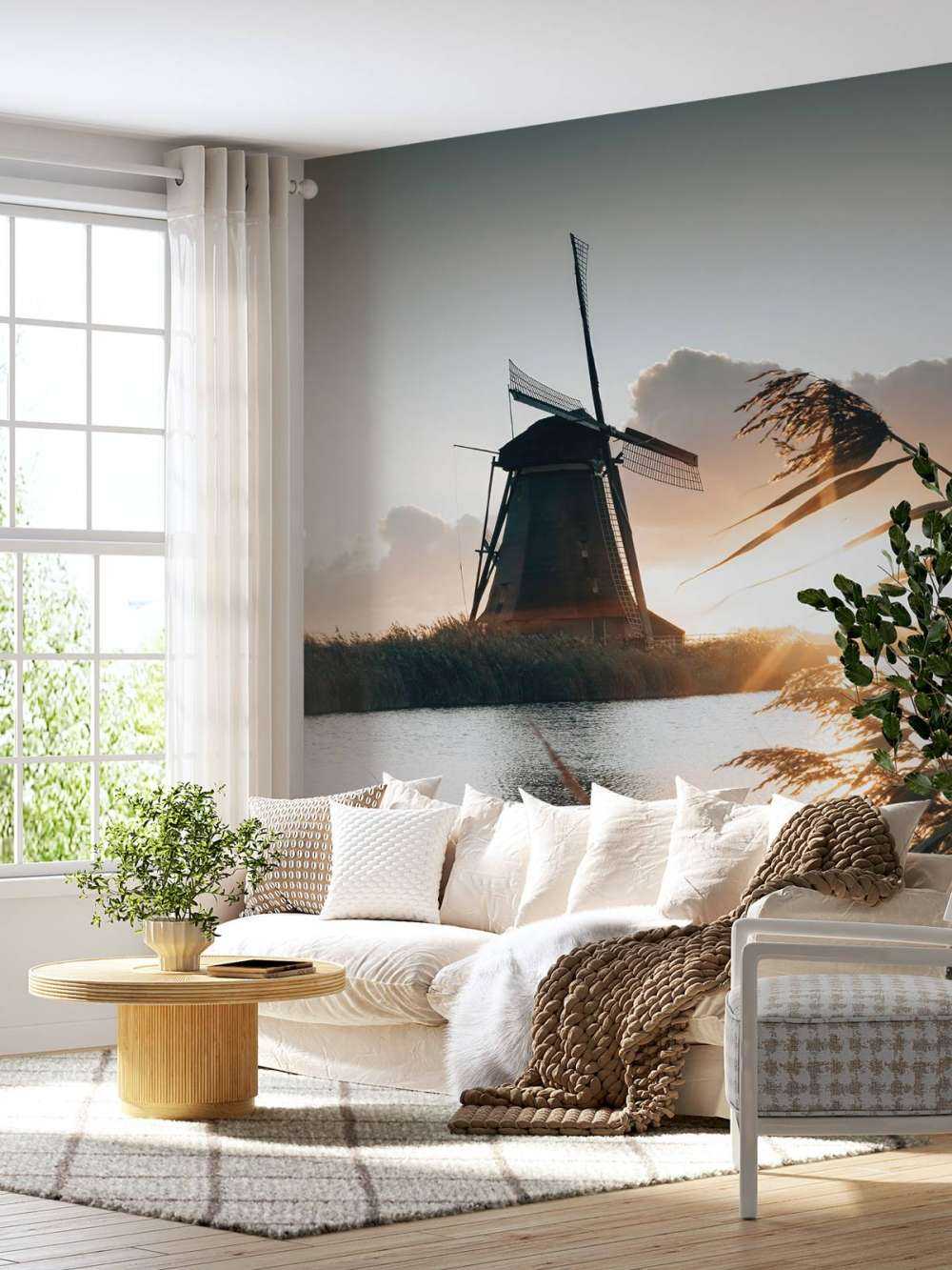 Moulin à vent au lever du soleil