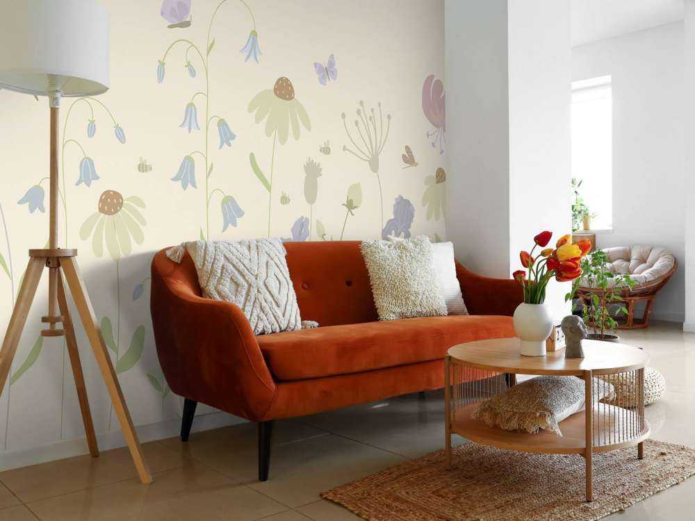 Champ de fleurs en hauteur avec papillons sable, vieux rose, vert et lilas