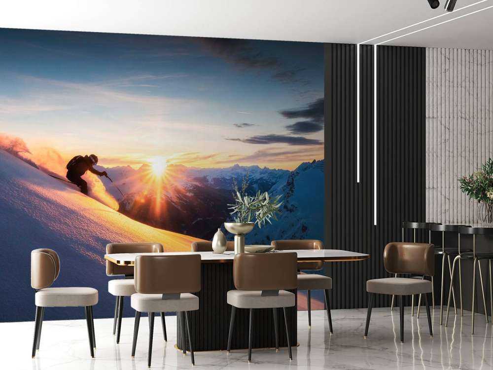 Skieur sous le soleil ardent de la montagne