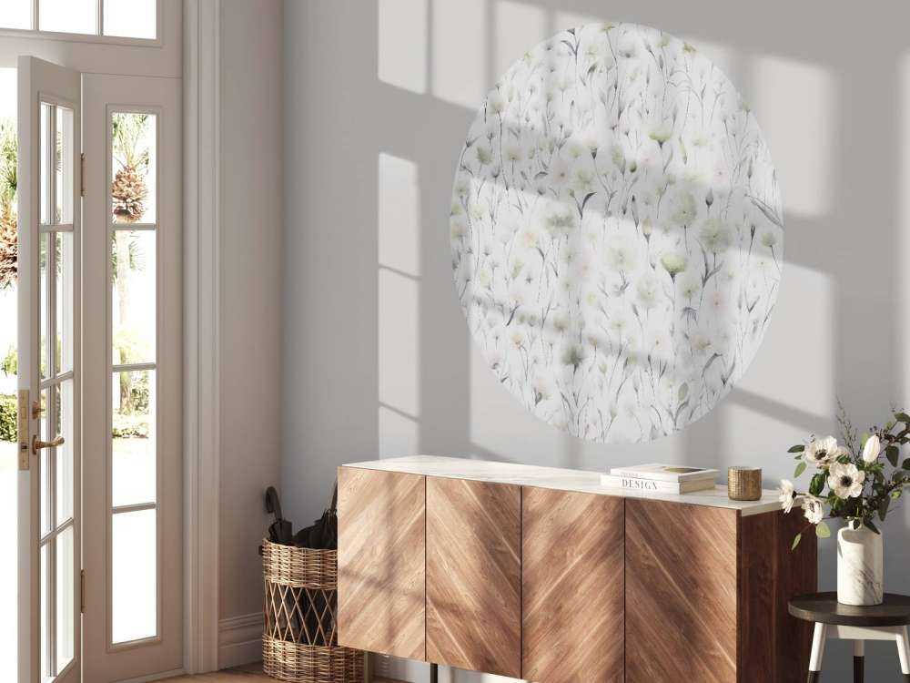 Bleuets et herbes des champs verts