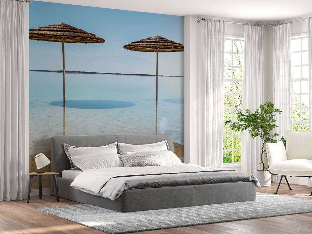 Parasols en mer