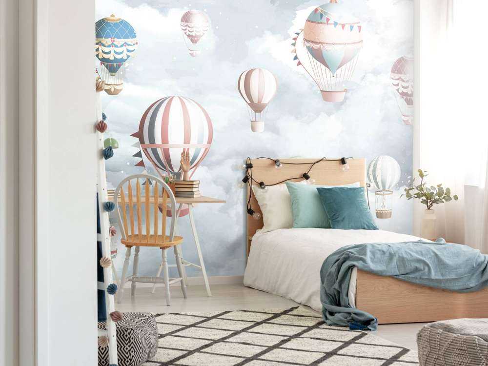 Dans les nuages bleus