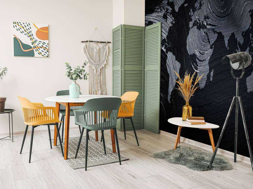 Carte du monde sur une feuille de palmier