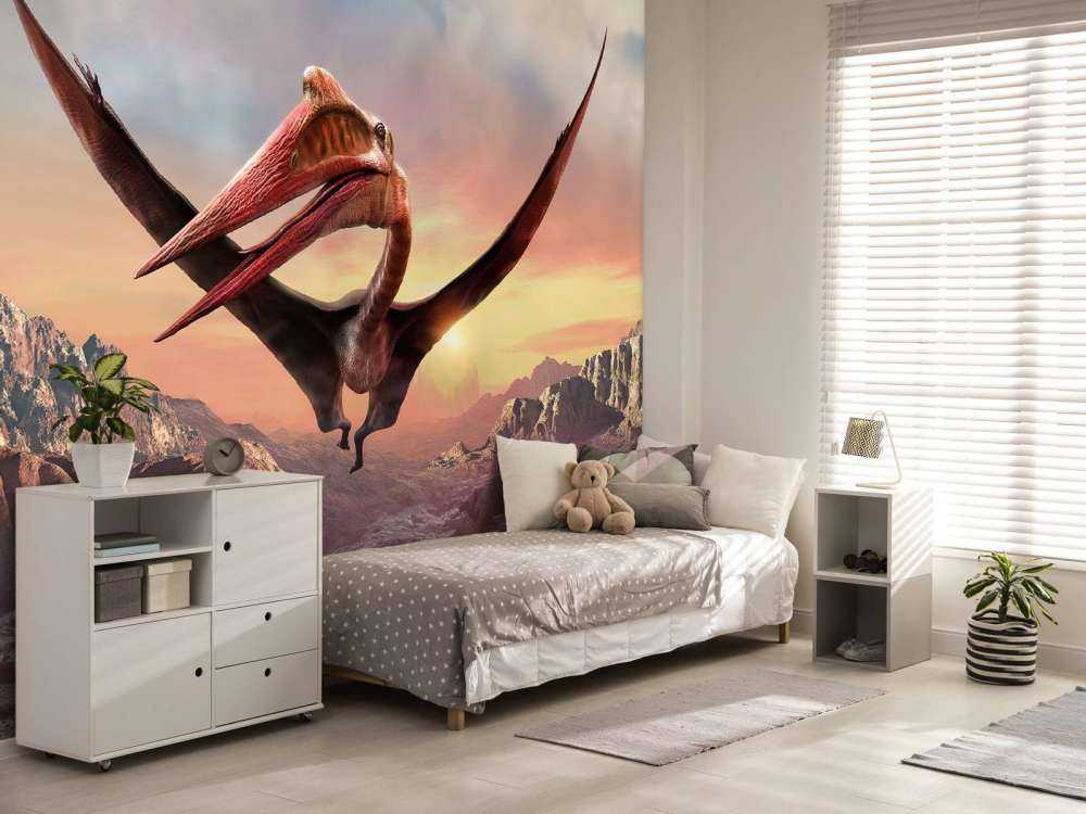 Quetzalcoatlus volant au-dessus des montagnes