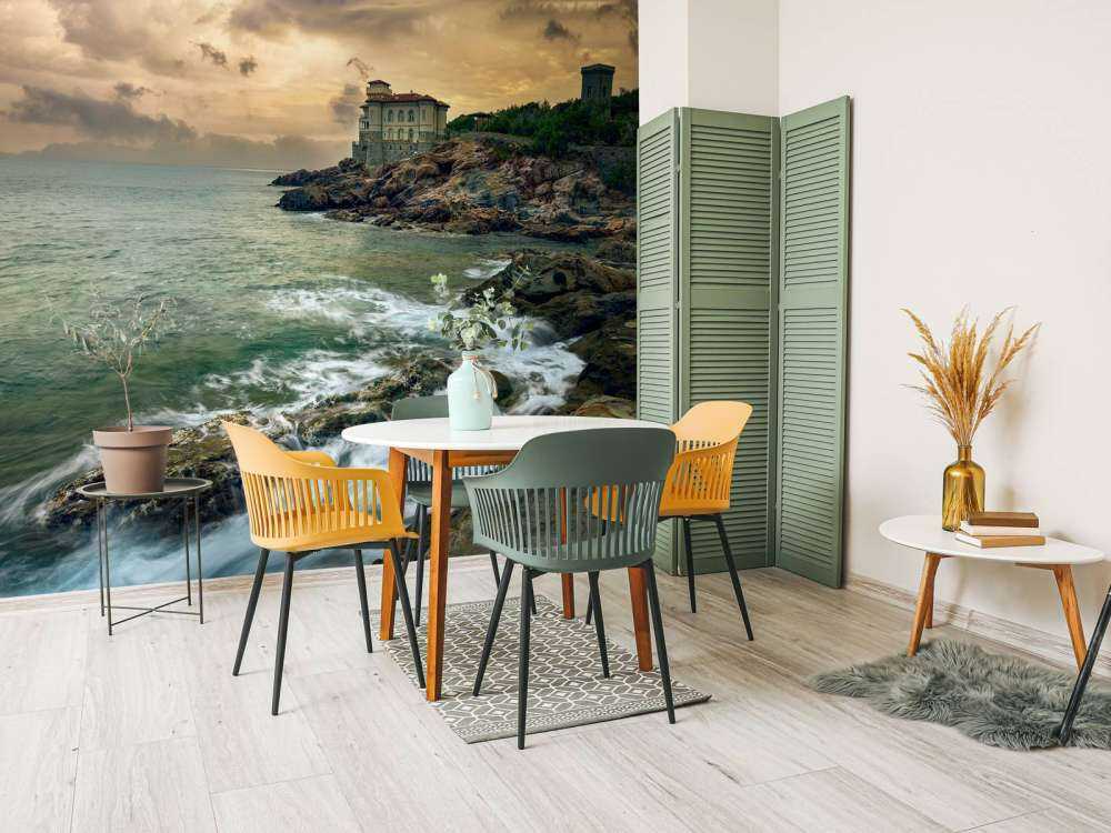 Vieux château sur la côte