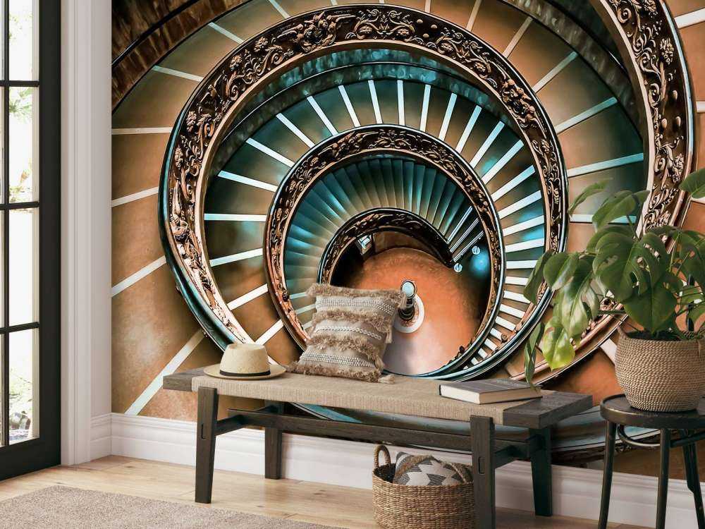 spirale dorée avec des détails baroques