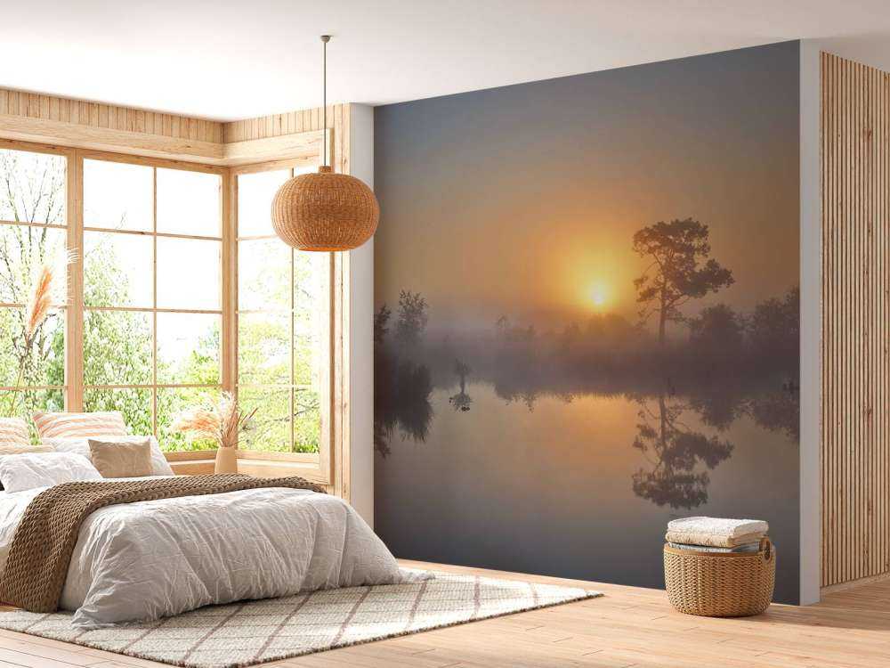 Lever de soleil brumeux