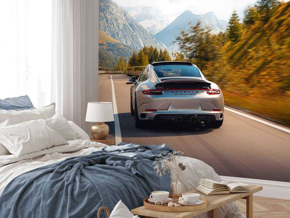 Porsche 911 Carrera GTS dans les montagnes