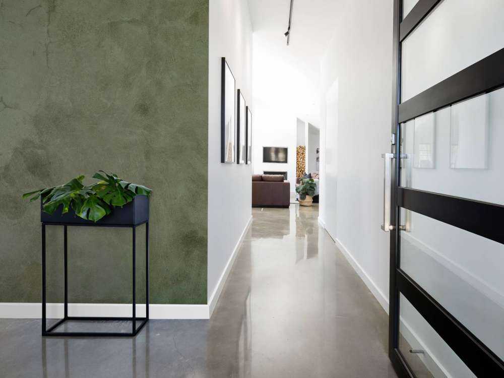 Béton vert avec fissures de balayage