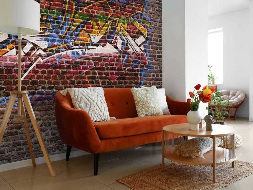 Graffiti sur un mur de briques