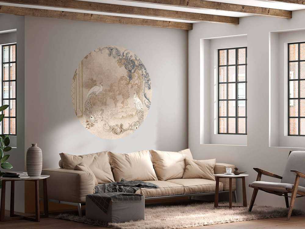 Splendeur Baroque du Paon sous un Angle Moderne