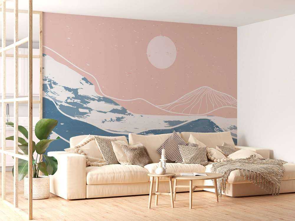 Montagnes d'hiver devant le soleil