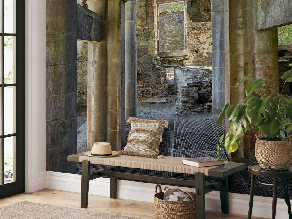 Bâtiment abandonné avec des arches