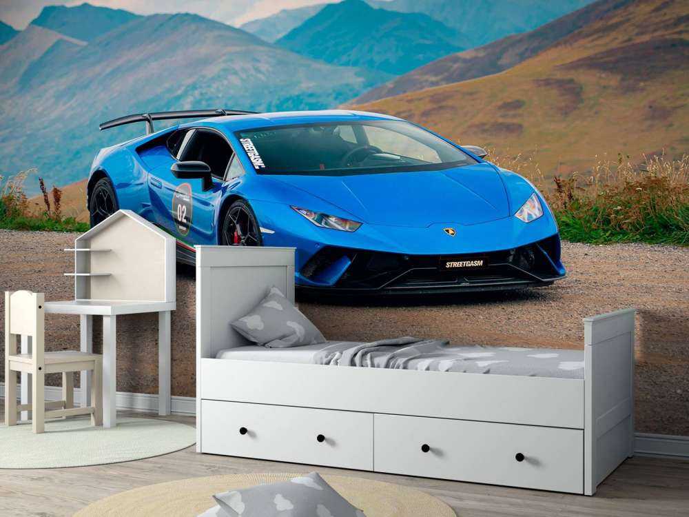 Lamborghini Huracán STO dans les montagnes