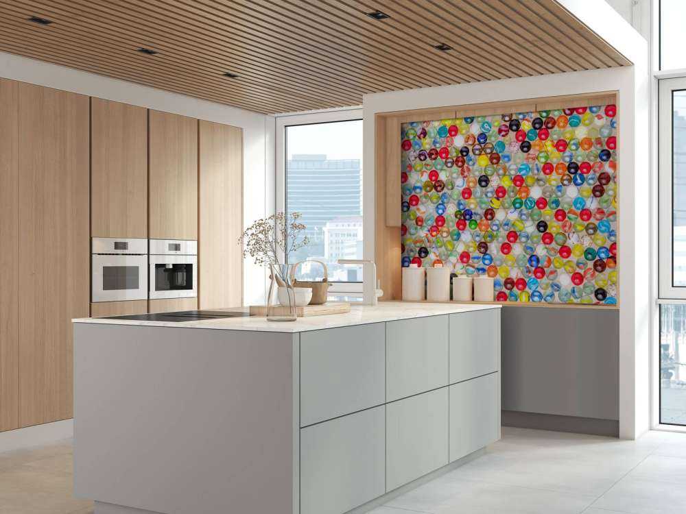 Motifs colorés de billes en verre