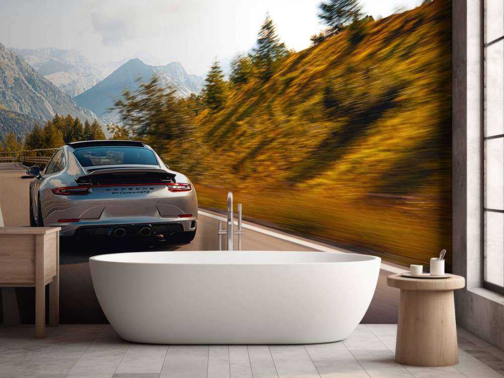 Porsche 911 Carrera GTS dans les montagnes