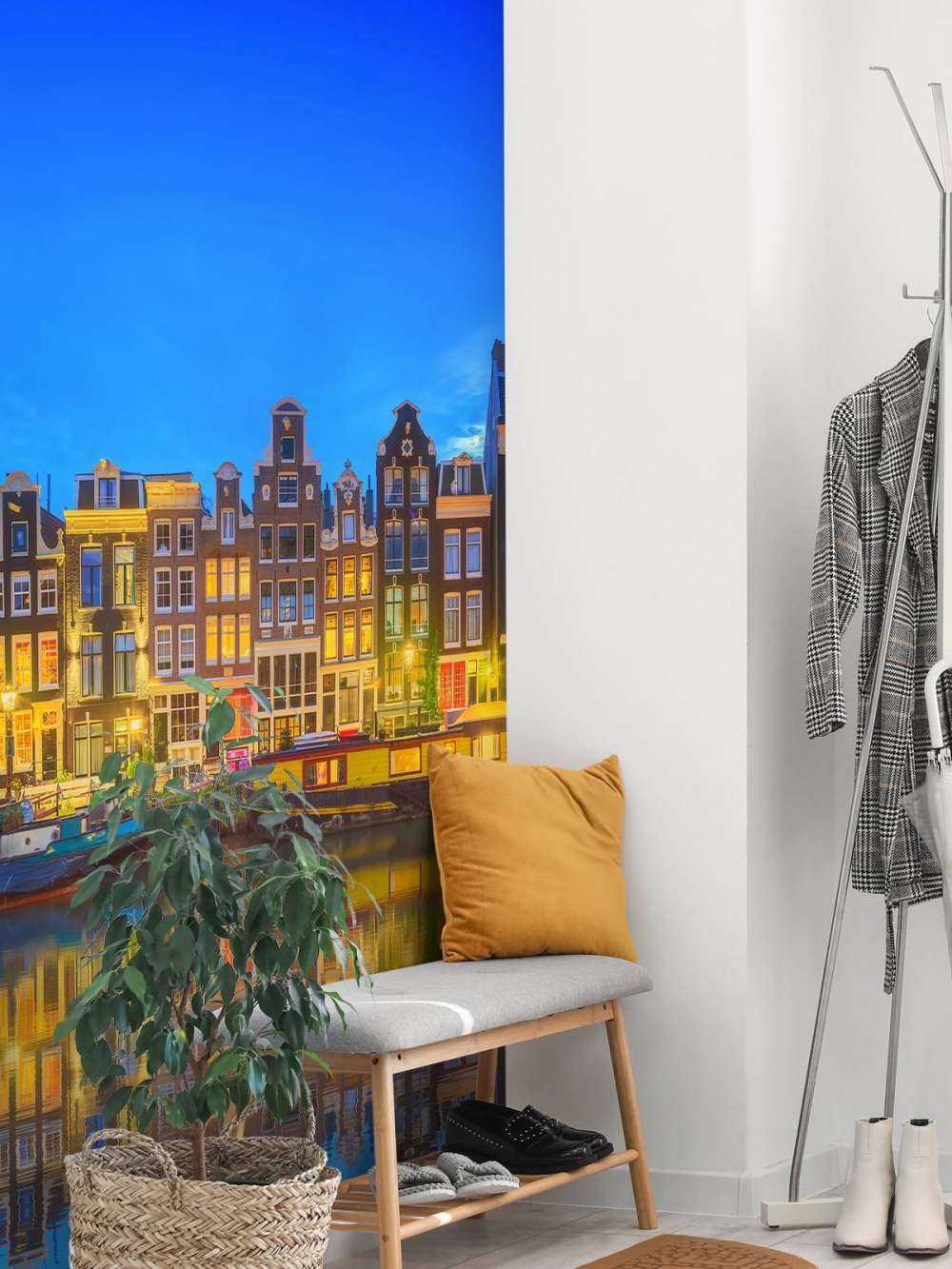 Le canal d'Amsterdam la nuit