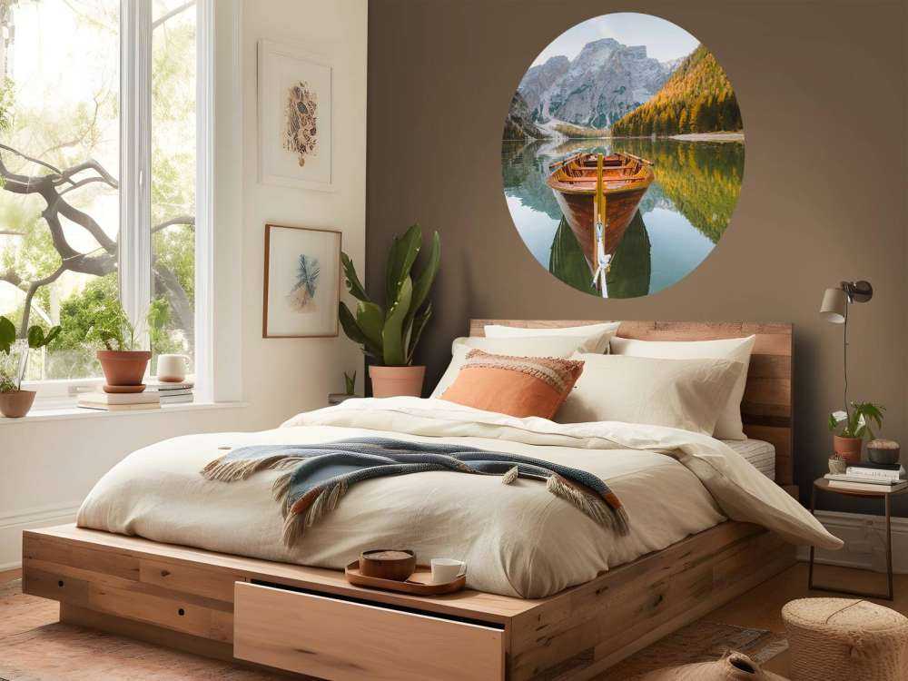 Bateau à rames sur le lac