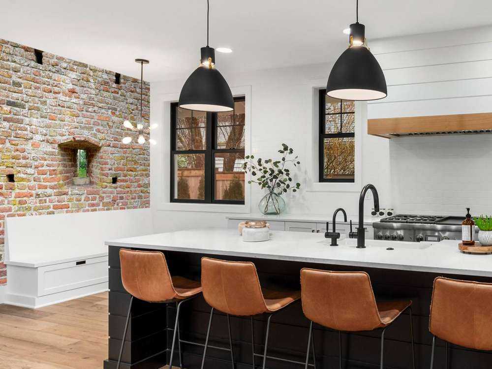 Mur de la ville avec vue à travers