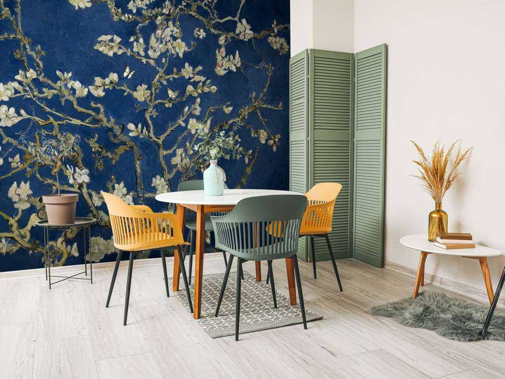 Fleur d'amandier dans la nuit