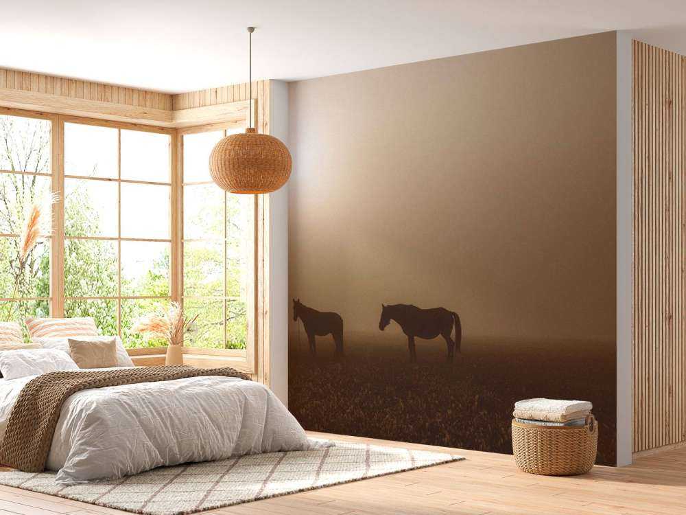 Chevaux dans la Prairie Brumeuse