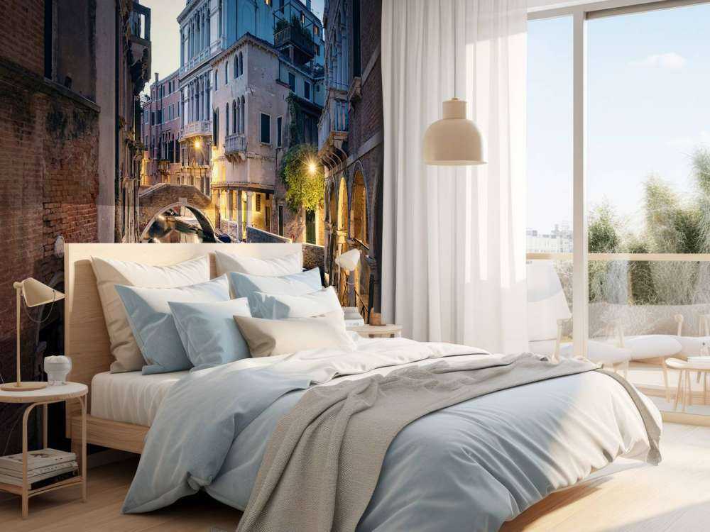 Lueur du soir sur le canal