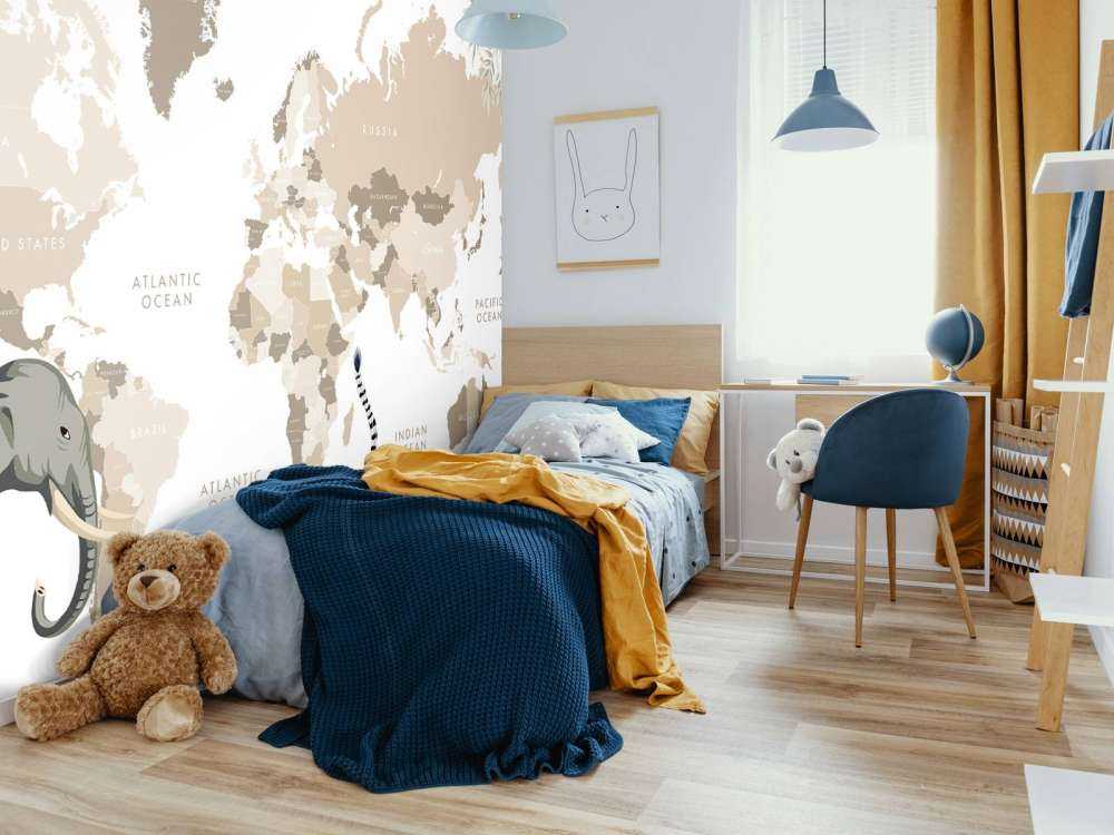 Carte du monde avec animaux de la jungle